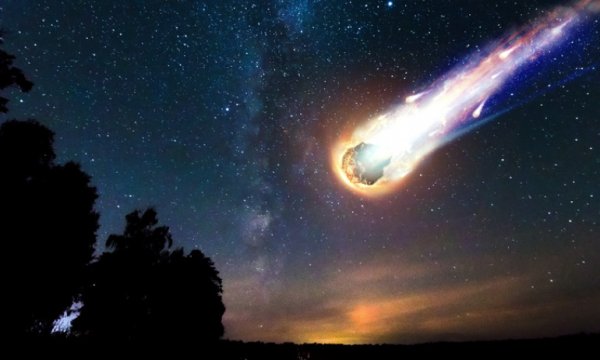 Düşen meteorun atmosfere giriş hızı saatte 54 bin kilometre