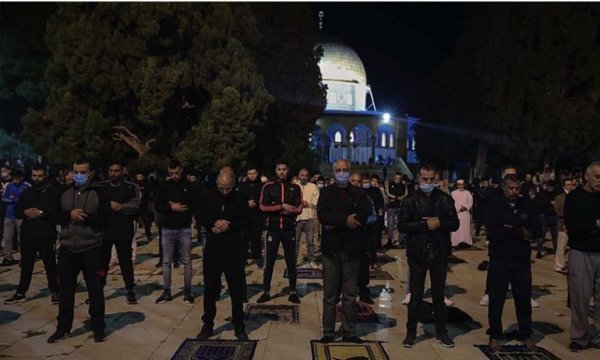 Mescidi Aksa yeniden ibadete açıldı