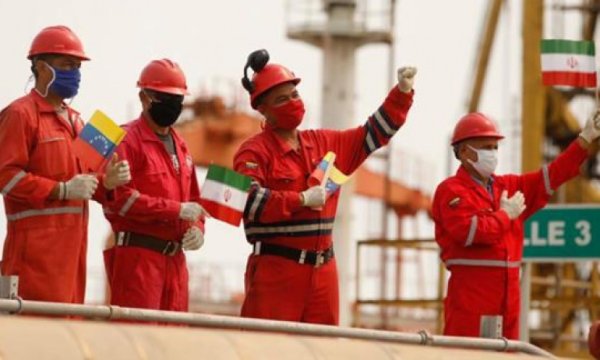 Zor günler yaşayan Venezuela'ya İran'dan yardım