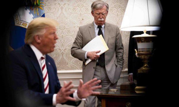 Trump'ın eski danışmanı Tramp'ın Kürtlerle ilgili fikrini açıkladı
