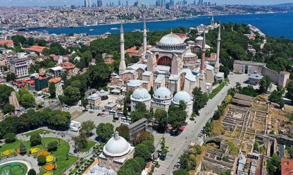 Ayasofya Camisi'ndeki açılış hazırlıklarında sona yaklaşıldı 