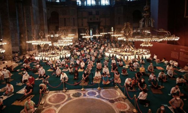 Ayasofya-i Kebir Cami-i Şerifi'nde 86 yıl sonra ilk bayram namazı