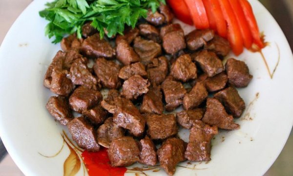 Kurban Bayramı'nda aşırı tüketim sağlıktan edebilir 