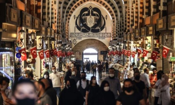 TÜİK: Tüketici güven endeksi 59.6'ya geriledi