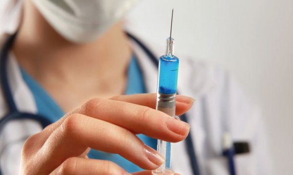 Risk grubundakilere 'Grip ve zatürre aşılarını yaptırın' uyarısı