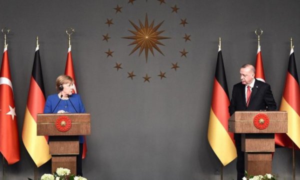 Erdoğan ile Merkel Doğu Akdeniz krizini görüştü