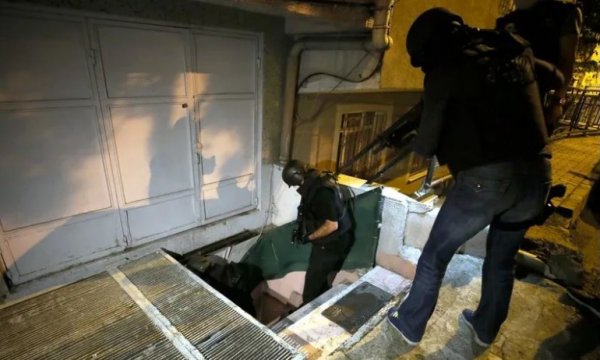 İstanbul'da eş zamanlı IŞİD operasyonu