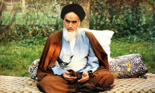 İmam Humeyni ve Hatıralar 3 - İmam Humeynî’ye Müjde!