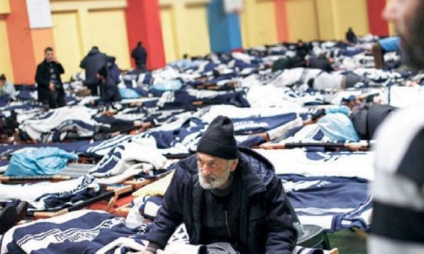 Sokakta yaşayanlar anlatıyor: Biz de insanız, neler yaşadıklarımızı bilmiyorlar
