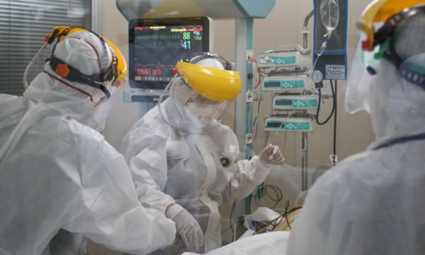 203 kişi daha hayatını kaybetti, 30 bin 709 yeni vaka tespit edildi