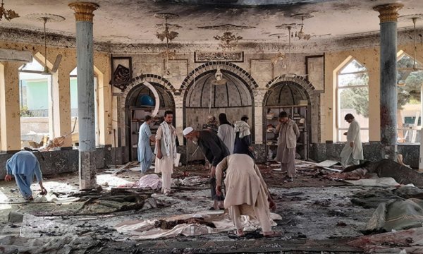 Afganistan’daki kanlı saldırıyı IŞİD terör örgütü üstlendi