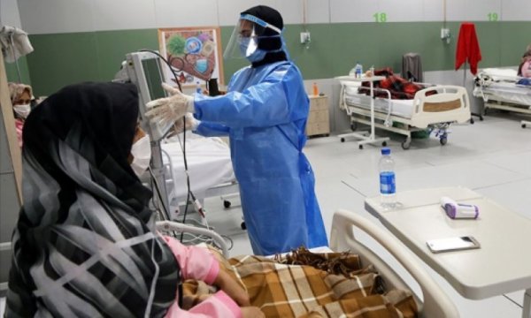 İran'da 223 kişi daha Kovid-19 sebebiyle öldü