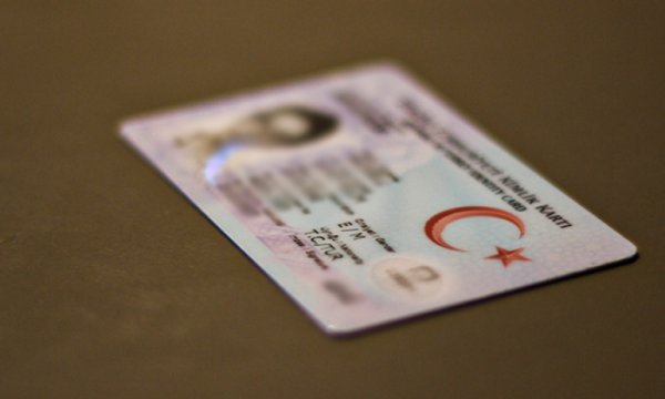 Kimlik kartlarında yeni düzenleme