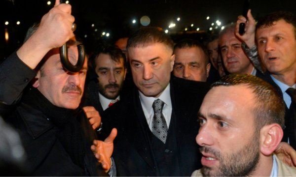Peker, SADAT’ın Suriye’de terör örgütlerine silah gönderdiği iddiasını yineledi