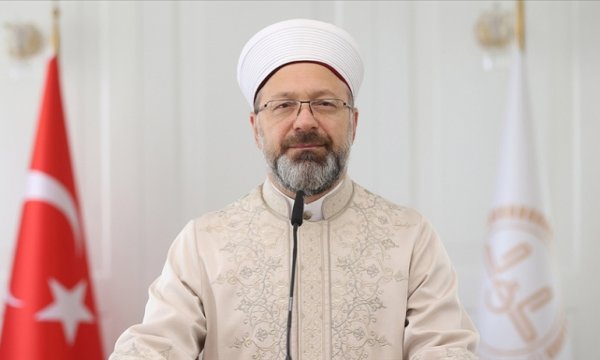 'Peygamberimizin insanlığa sunduğu ahlaki örnekliği insanlık için kurtuluş yoludur'