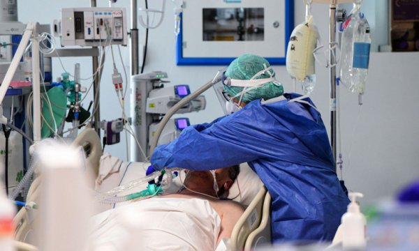 223 kişi daha hayatını kaybetti, 30 bin 862 yeni vaka tespit edildi