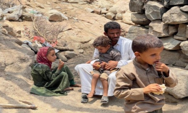 WFP: Yemen halkı karınlarını doyurmak için ağaç yapraklarıyla besleniyor