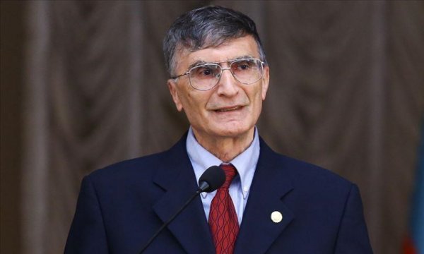 Aziz Sancar gençlere seslendi: İnatçı olmalı ve bilimsel teknolojiyi takip etmelisiniz
