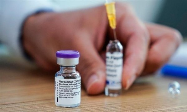 Pfizer, Kovid-19'a karşı geliştirdiği ilacın ölüm riskini yüzde 89 azalttığını duyurdu