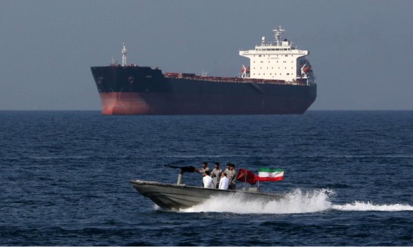 İran, Vietnam'a ait petrol tankerini serbest bıraktı