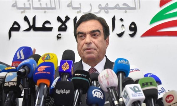 Lübnan'da Körfez ülkeleriyle krize neden olan Bakan Kardahi istifa etti