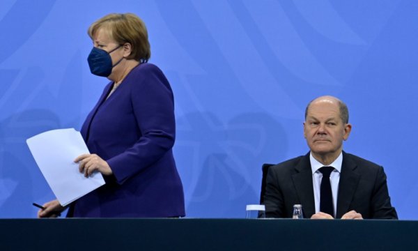 Merkel devri bitti, Almanya'nın yeni başbakanı Scholz