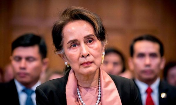 Myanmar'ın devrik lideri Suu Kyi'ye 4 yıl hapis