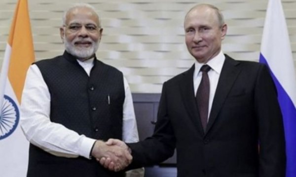 Putin ve Modi'den İran'a destek; Yaptırımların kaldırılsın....