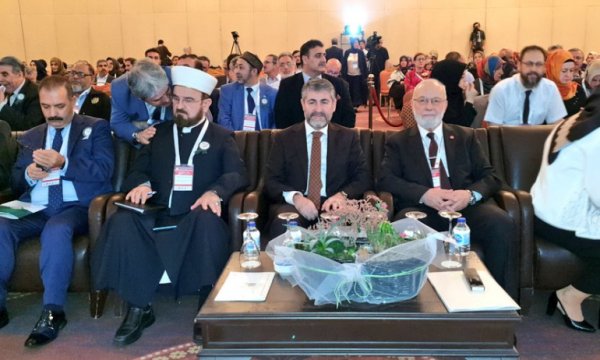 Yeni bakan Nureddin Nebati SADAT toplantısından çıktı