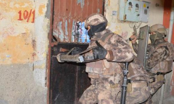 Adana'da 'IŞİD' operasyonu