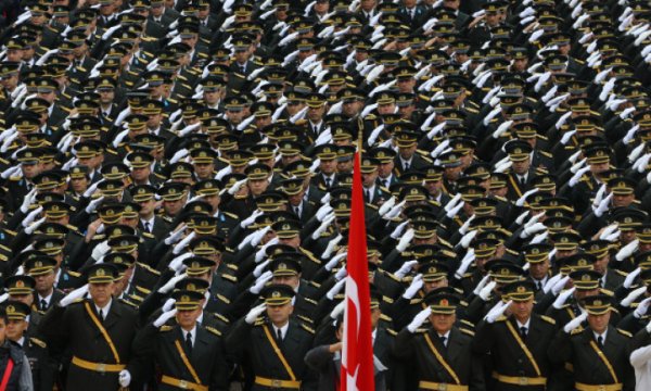 FETÖ bağlantılı 24 Bin 256 personel TSK'dan ihraç edildi 