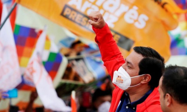 Ekvador seçimlerinde solcu aday Andres Arauz önde