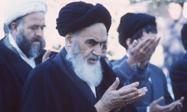 'İslam İnkılabı, İslam dünyasını uyandırdı'