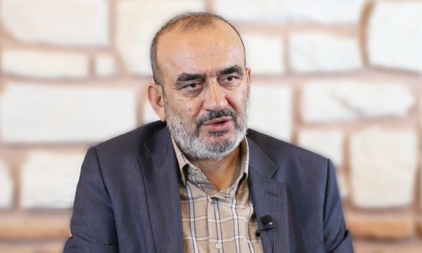 Nureddin Şirin: İslam İnkılabı geldiğinde Dünya’da siyaset teorilerini altüst etti