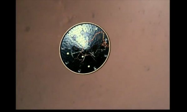 NASA, Mars'a inişin görüntülerini paylaştı
