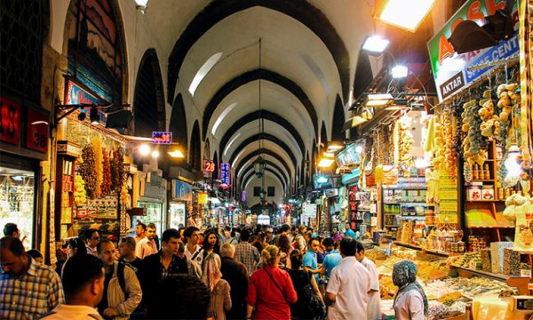 Ekonomi büyüdü ama vatandaş fakirleşti