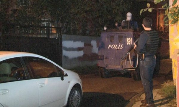 İstanbul'un 12 ilçesinde eş zamanlı IŞİD operasyonları