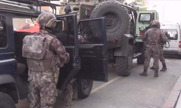 Türkiye'de, terör örgütü IŞİD'e Şubat ayında yapılan operasyonlar ve ABD'nin yeni tezgahı
