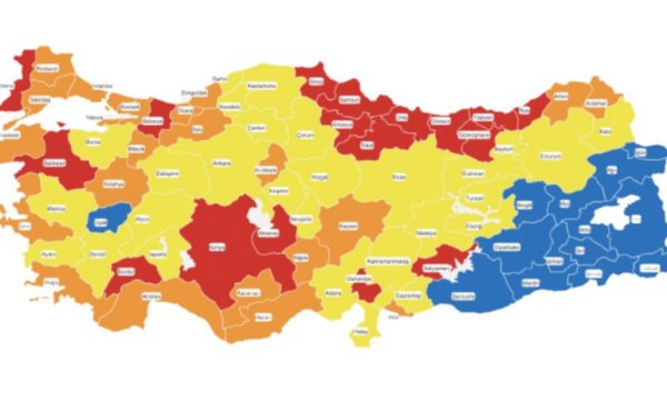 Bilim Kurulu üyesi kırmızıya dönmesi beklenen illeri açıkladı