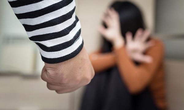 BM'ye göre Kovid-19 salgını döneminde kadınlara karşı aile içi şiddet 5 kat arttı