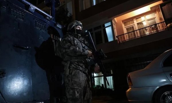 İstanbul'da 11 ilçede eş zamanlı IŞİD operasyonu