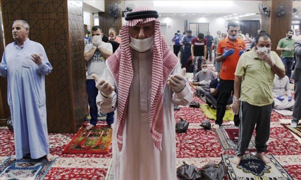 Ürdünlü 70 İslam alimi, Kral 2. Abdullah'tan Kovid-19 nedeniyle kapatılan mescitlerin cumaları açılmasını istedi