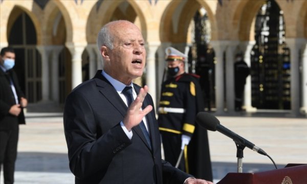 Tunus'taki Nahda Hareketi, Cumhurbaşkanı Said'i 'anayasayı çiğnemekle' suçladı