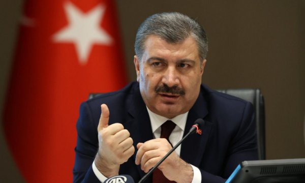 'Türkiye,Sputnik aşısından 6 ay içinde 50 milyon doz almak üzere anlaşmayı imzaladı'