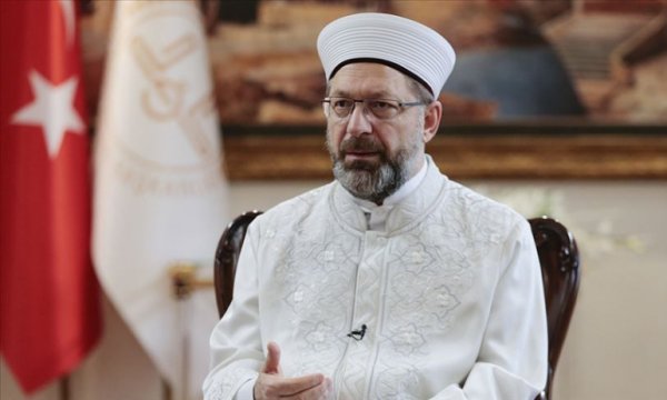 Ali Erbaş: Zalim İsrail, ümmetin dağınıklığından cesaret alıyor
