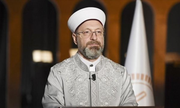Diyanet İşleri Başkanı Erbaş: Cuma namazından önce bütün camilerde Kudüs için Kur'an-ı Kerim okunacak