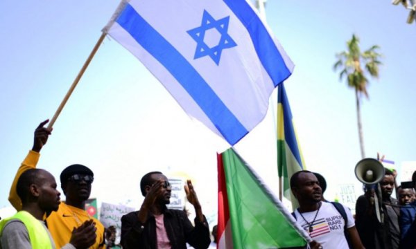 Sudanlı yetkililerin payına zillet düştü...