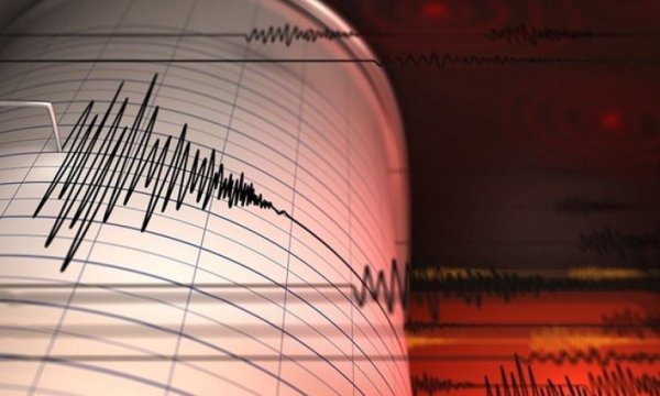 Bingöl ve Elazığ'da şiddetli deprem