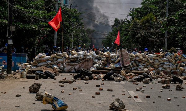 BM, Myanmar'dan yaklaşık 10 bin kişinin Hindistan ve Tayland sınırına sığındığını açıkladı
