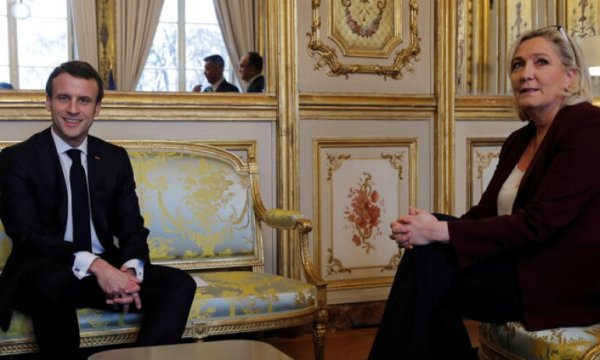 Fransa’da bölgesel seçimlerde Macron ve Le Pen hezimete uğradı